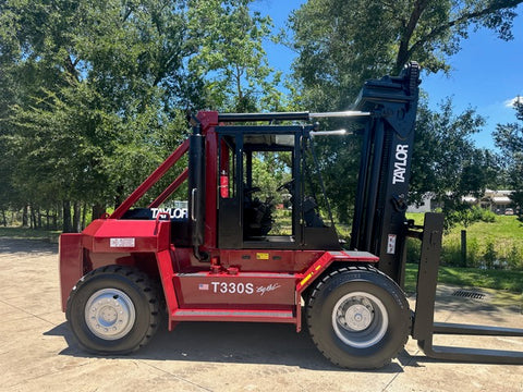 2007 TAYLOR T330S 33000 LB CAPACITY DIESEL FORKLIFT PNEUMATIC 145/135" 2 STAGE MAST 4 WAY VALVE 7614 HOURS STOCK # BF9871149-TXB