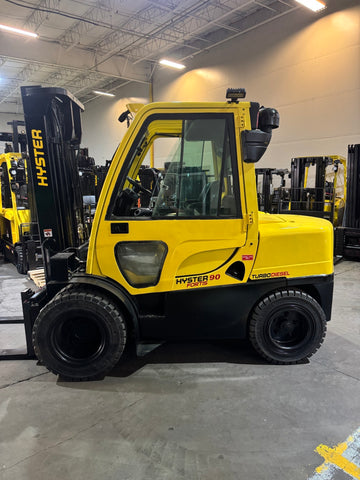 2019 HYSTER H90FT 9000 DIESEL FORKLIFT DUAL PNEUMATIC 98/144" 2 STAGE CLEAR VIEW MAST ENCLOSED HEATED CAB SIDE SHIFTER 1,218 HOURS STOCK # BF9187269-BUF - United Lift LLC