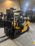 2021 CATERPILLAR/MITSUBISHI FG30N 6000 LB LP GAS FORKLIFT PNEUMATIC 84/186" 3 STAGE MAST SIDE SHIFTER LOW HOURS STOCK # BF9125359-BUF - United Lift LLC