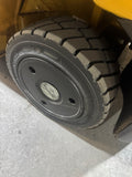 2019 CATERPILLAR 2C5000 5000 LB LP GAS FORKLIFT CUSHION 83/187" 3 STAGE MAST SIDE SHIFTER 947 HOURS STOCK # BF982739-BUF - United Lift LLC