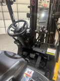 2019 CATERPILLAR 2C5000 5000 LB LP GAS FORKLIFT CUSHION 83/187" 3 STAGE MAST SIDE SHIFTER 947 HOURS STOCK # BF982739-BUF - United Lift LLC