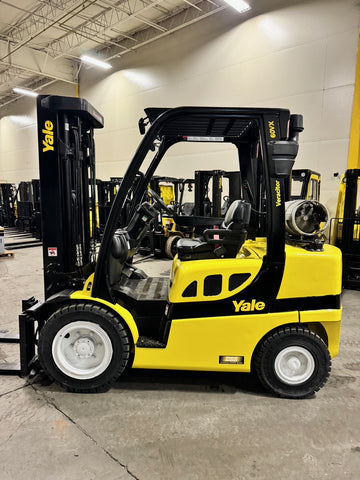 2020 YALE GLP060VX 6000 LB LP GAS FORKLIFT PNEUMATIC 90/187" 3 STAGE MAST SIDE SHIFTER 871 HOURS STOCK # BF9251129-BUF - United Lift Equipment LLC