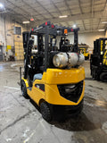 2021 CATERPILLAR/MITSUBISHI FGC20N 4000 LB LP GAS FORKLIFT CUSHION 83/187 3 STAGE MAST SIDE SHIFTING FORK POSITIONER ATTACHMENT LOW HOURS STOCK # BF998929-BUF - United Lift LLC