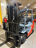 2019 TOYOTA 8FGCU35-BCS BOX CAR SPECIAL 8000 LB LP GAS FORKLIFT CUSHION 92/199" 3 STAGE MAST SIDE SHIFTING FORK POSITIONER 1243 HOURS STOCK # BF9111959-BUF