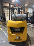 2023 CATERPILLAR 2C5000 5000 LB LP GAS FORKLIFT CUSHION 83/187" 3 STAGE MAST SIDE SHIFTING FORK POSITIONER ATTACHMENT PLUMBED 4 WAYS TO CARRIAGE 642 HOURS STOCK # BF9124919-BUF