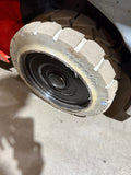 2020 TOYOTA 8FGCU30 6000 LB LP GAS FORKLIFT 845 HOURS CUSHION 87/187" 3 STAGE MAST SIDE SHIFTING FORK POSITIONER 4 WAY PLUMBING STOCK # BF9212679-BUF
