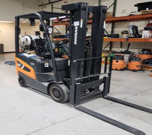 2021 DOOSAN GC15S-9 3000 LB LP GAS FORKLIFT CUSHION 83/189 3 STAGE MAST SIDE SHIFTER 80 HOURS STOCK # BF9139129-RIL - United Lift LLC