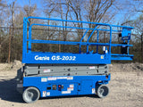 2014/2015 GENIE GS2032 SCISSOR LIFT 20' REACH ELECTRIC SMOOTH CUSHION TIRES STOCK # BF985139-RIL2 - United Lift LLC