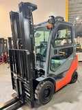 2013 TOYOTA 8FGU15 3000 LB LP GAS FORKLIFT PNEUMATIC 86/198 3 STAGE MAST SIDE SHIFTING FORK POSITIONER 2482 HOURS STOCK # BF979789-BUF