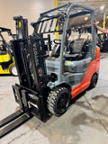 2016 TOYOTA 8FGCU32 6500 LB LP GAS FORKLIFT CUSHION 57/80" 2 STAGE MAST FORK POSITIONER UNDER 1400 HOURS STOCK # BF992959-BUF