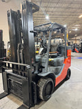 2022 TOYOTA 8FGCU35-BCS BOX CAR SPECIAL 8000 LB LP GAS FORKLIFT CUSHION 92/199" 3 STAGE MAST SIDE SHIFTER 877 HOURS STOCK # BF9174329-BUF