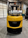2019 CATERPILLAR 2C6000 6000 LB LP GAS FORKLIFT CUSHION 82/185" 3 STAGE MAST SIDE SHIFTING FORK POSITIONER 864 HOURS (plumbed 4 ways to the carriage) STOCK # BF9135939-BUF