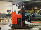 2020 TOYOTA 9BRU23 4500 LB 36 VOLT ELECTRIC DOCK STOCKER FORKLIFT 95/211" 3 STAGE MAST SIDE SHIFTER STOCK # BF9112579-OHB