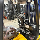 2021 YALE GLC060VX 6000 LB LP GAS FORKLIFT CUSHION 92/200" 3 STAGE MAST SIDE SHIFTER 3312 HOURS STOCK # BF9125149-MMOH