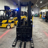 2021 YALE NR045EB 4500 LB ELECTRIC NARROW AISLE REACH FORKLIFT 95/212 3 STAGE MAST SIDE SHIFTER 4531 HOURS STOCK # BF9101589-OHMM